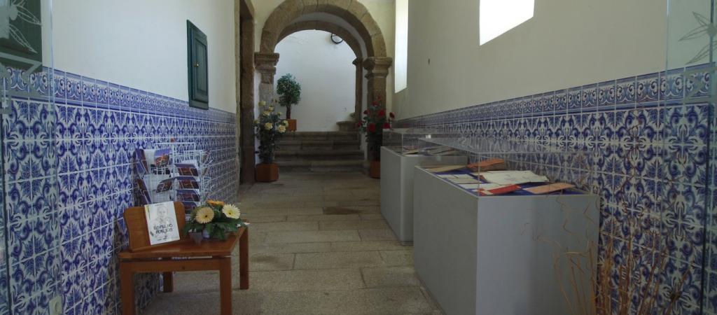 Biblioteca da Fundação "OS NOSSOS LIVROS"